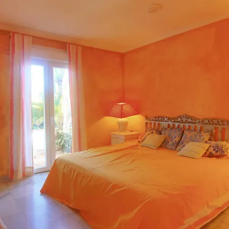 Vila 2042 Elegant With Garden Heated Pool Marbella