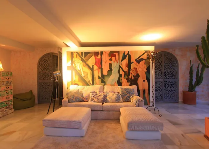 2042 Elegant With Garden Heated Pool Vila *