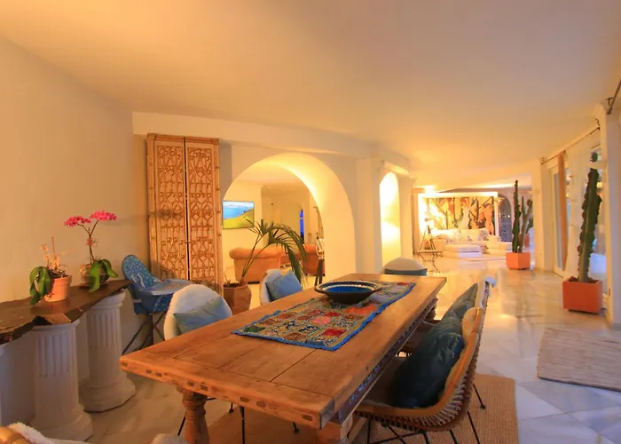 Vila 2042 Elegant With Garden Heated Pool Marbella