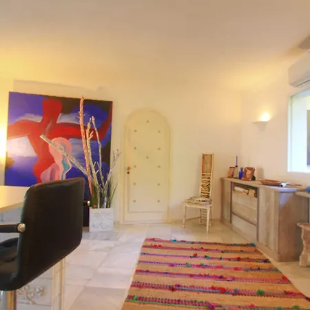 Βίλα 2042 Elegant With Garden Heated Pool