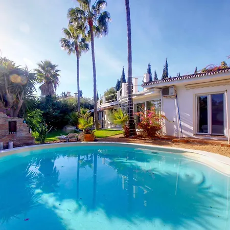2042 Elegant With Garden Heated Pool * Μαρμπέλλα