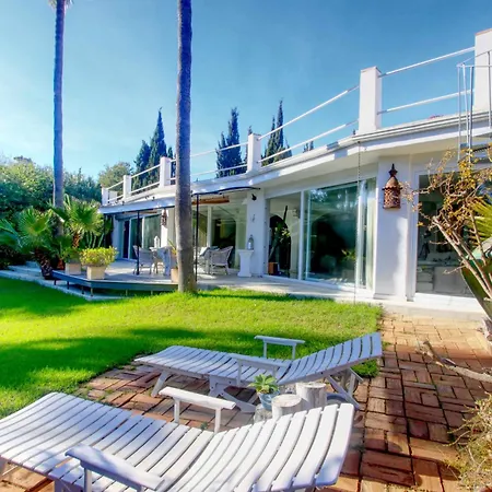 Βίλα 2042 Elegant With Garden Heated Pool