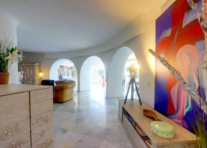 2042 Elegant With Garden Heated Pool * Marbella