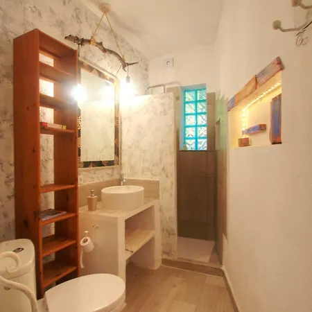 2042 Elegant With Garden Heated Pool Villa *