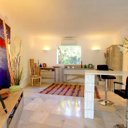 2042 Elegant With Garden Heated Pool Villa Marbella
