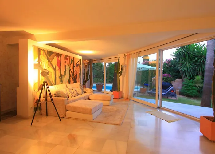 Villa 2042 Elegant With Garden Heated Pool *