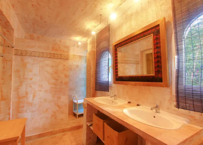 Villa 2042 Elegant With Garden Heated Pool Marbella