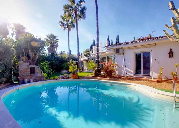 2042 Elegant With Garden Heated Pool * Marbella