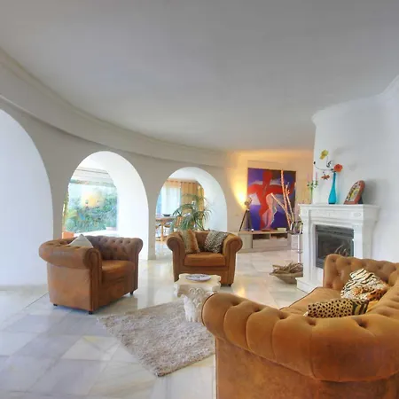 Вилла 2042 Elegant With Garden Heated Pool *