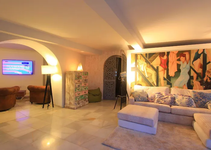 Вилла 2042 Elegant With Garden Heated Pool