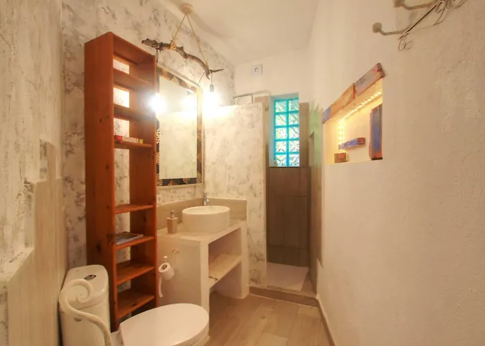 2042 Elegant With Garden Heated Pool Вилла *